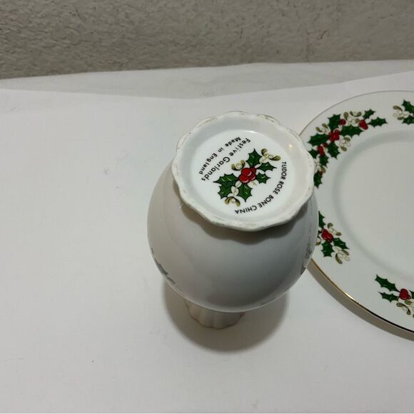TUDOR ROSE CHINA FESTIVE GARLANDS BUD VASE & SALAD PLATE 8 1/8 ENGLAND G12 - Picture 5 of 11